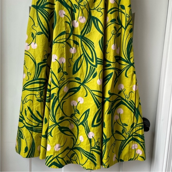 Maeve Puff-Sleeve Sweetheart Dress in Cherry Chartreuse - Picture 7 of 13